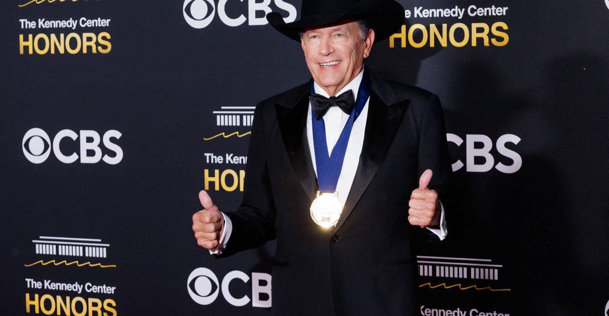 Texas State celebrates alumnus George Strait 79 as Kennedy