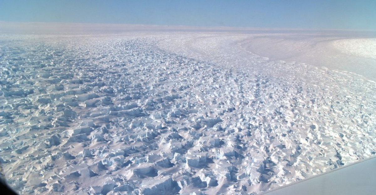East Antarctic s Denman Canyon is the deepest land gorge on Earth reaching 3 500m below sea-level Denman Glacier shed 270 billion tonnes of ice between 1979 and 2017