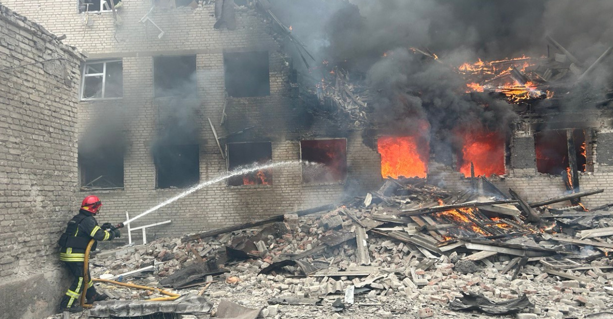 Destructions in <a href="https://en.wikipedia.org/wiki/Lyman,_Ukraine" class="extiw" title="en:Lyman, Ukraine">Lyman</a> city (Donetsk region of Ukraine) after Russian shelling on 27 May 2024.
