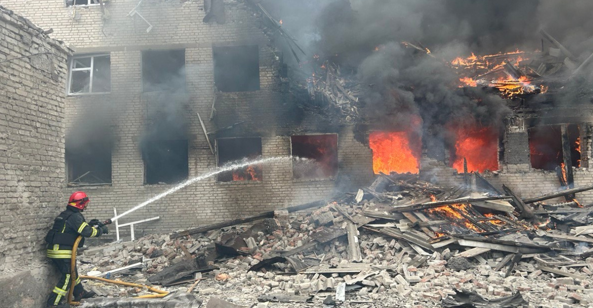 Destructions in <a href="https://en.wikipedia.org/wiki/Lyman,_Ukraine" class="extiw" title="en:Lyman, Ukraine">Lyman</a> city (Donetsk region of Ukraine) after Russian shelling on 27 May 2024.