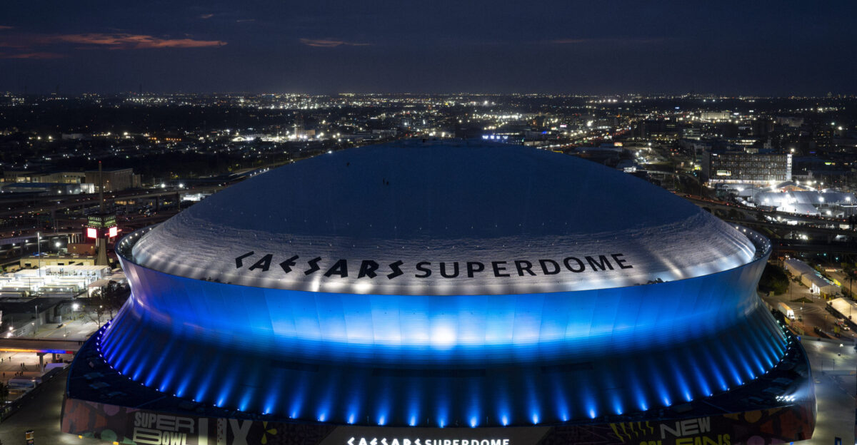 Caesars Superdome - Wikipedia