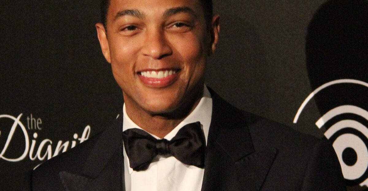 Don Lemon CNN Newsroom at Redlight Traffic s inaugural Dignity Gala Michelle Tiu Neon Tommy