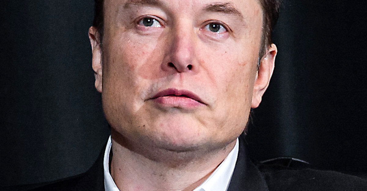 U S AIR FORCE ACADEMY Colo - Tesla Inc Chief Executive Officer Elon Musk speaks with Lt Gen Richard Clark Superintendent of the U S Air Force Academy during the Ira C Eaker Distinguished Speaker Presentation in the Academy s Arnold Hall on April 7 2022 in Colorado Springs Colo