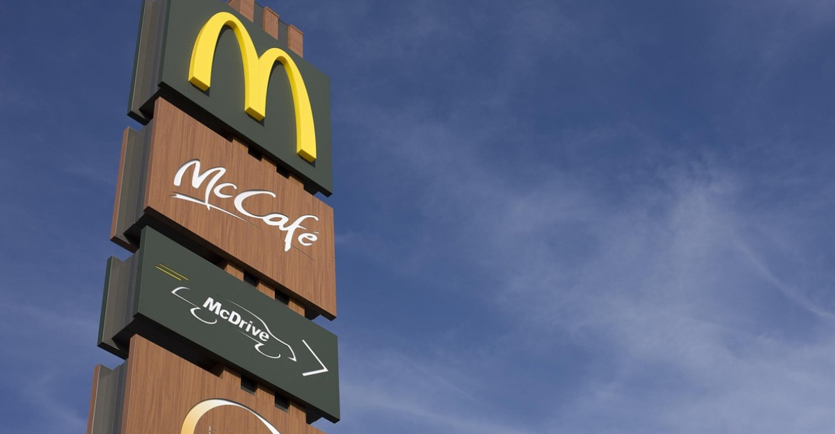 mcdonalds, editorial, chain, fast food, m, mccafe, sign, heaven, drive in, mcdonalds, mcdonalds, mcdonalds, mcdonalds, mcdonalds, fast food