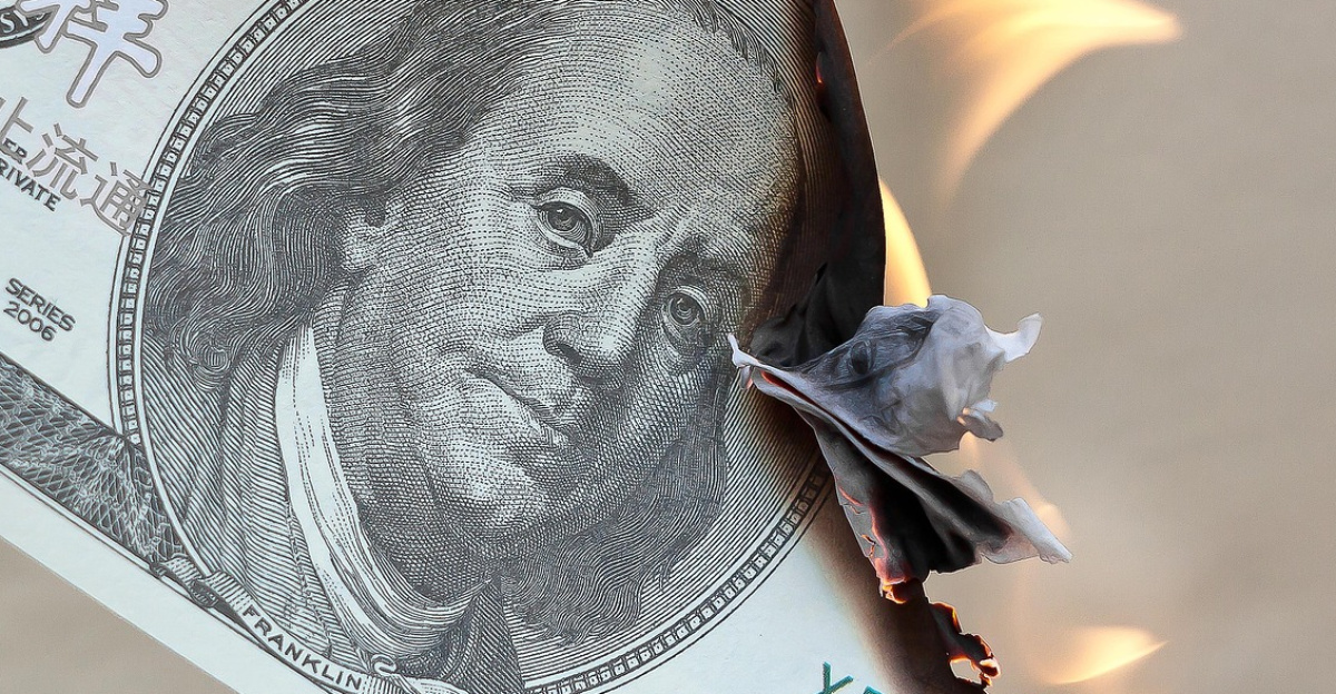 money, burn, dollar, waste, finance, fire, investments, loan, currency, usd, market, invest, cash-burning, 100 dollar bill, inflation, financial, brexit, banking, cash, inflation, inflation, inflation, inflation, inflation