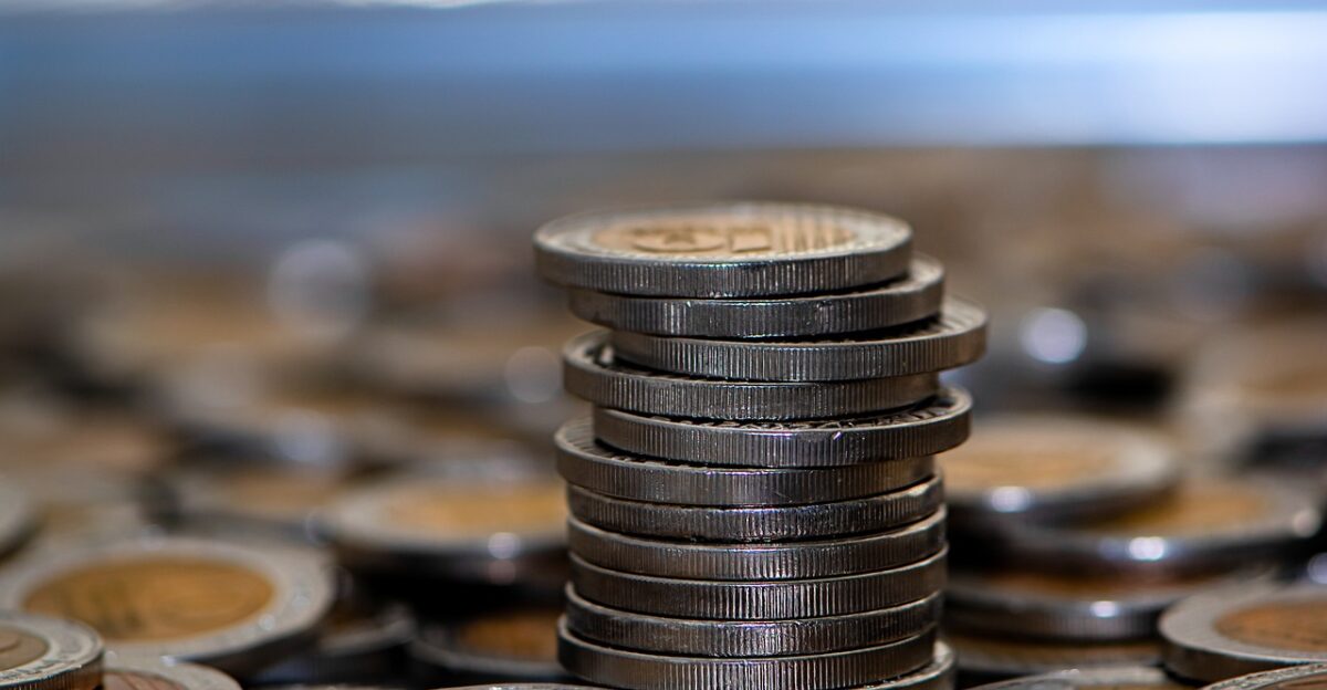 banking economy earnings coins money cash savings metal finance profit deposit earning many israeli shekels income currency bank coinage sheqalim trade market transfer international loose change pile