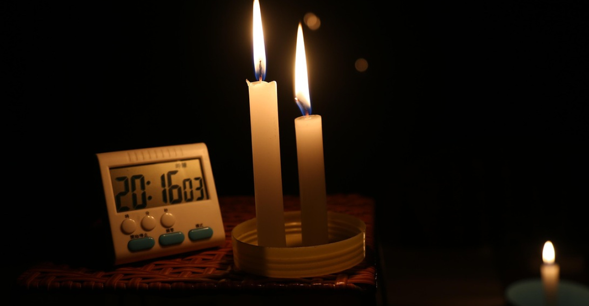 candlelight, timer, power outage, living alone, power outage, power outage, power outage, power outage, power outage
