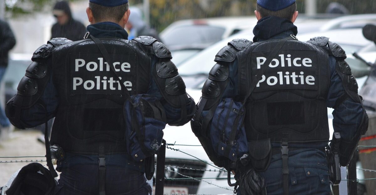 police blue agent people police officer uniform profession combat equipment police police police police police officer police officer police officer police officer police officer