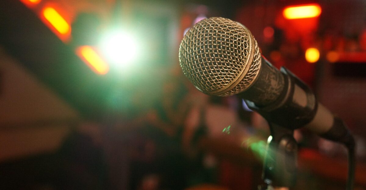 mic stage light show music sound sing artist studio corner band vocal theatre audience guitar lighting rock audio amplifier voices performance voice comedy stand-up comedy mic comedy comedy comedy comedy comedy