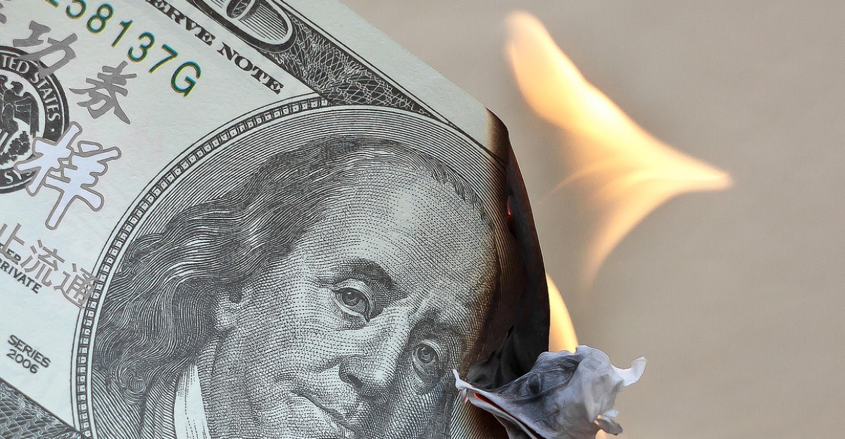 money, burn, dollar, waste, finance, fire, investments, loan, currency, usd, market, invest, cash-burning, 100 dollar bill, inflation, financial, brexit, banking, cash, inflation, inflation, inflation, inflation, inflation