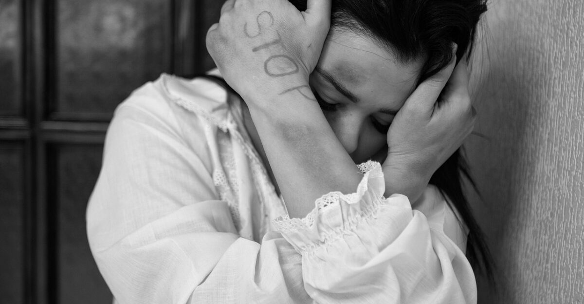 woman monochrome bruise domestic violence harassment hurt pain portrait