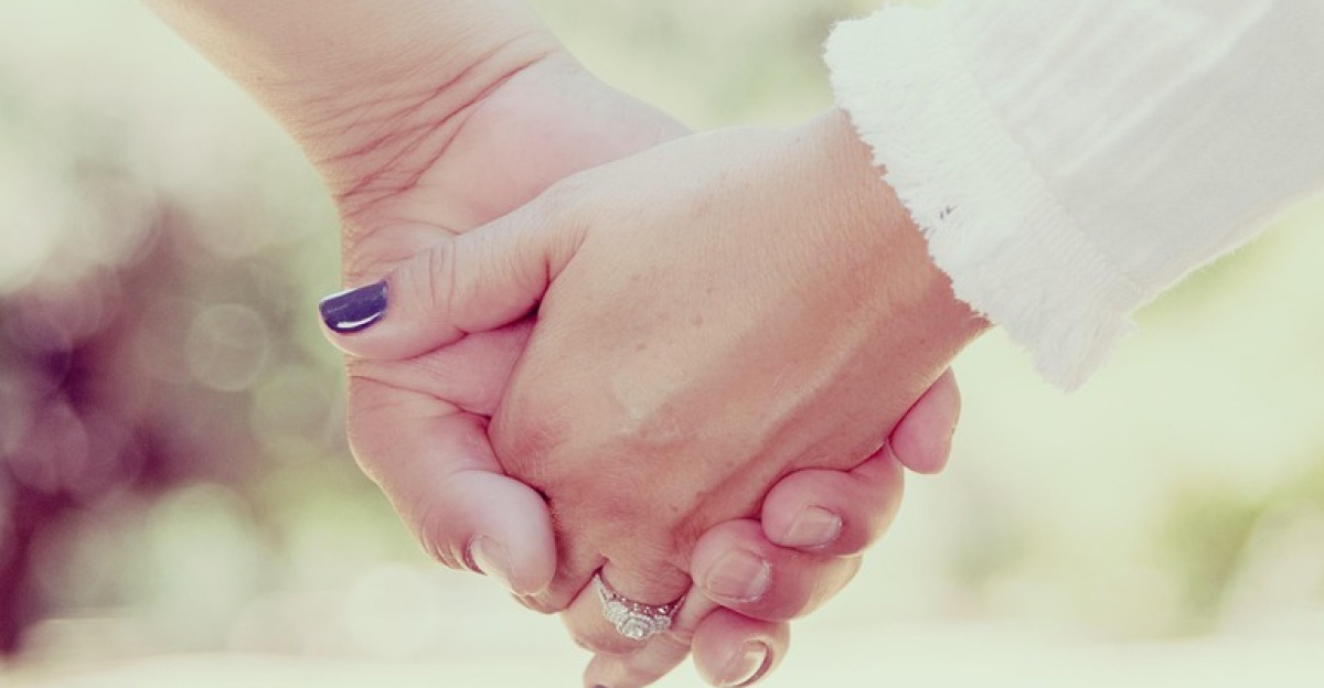 couple, hands, holding hands, valentines day, background, people, 4k wallpaper 1920x1080, love, together, wallpaper 4k, full hd wallpaper, desktop backgrounds, free background, woman, hd wallpaper, 4k wallpaper, windows wallpaper, cool backgrounds, mac wallpaper, wallpaper hd, man, friendship, human, young, laptop wallpaper, relationship, support, togetherness, free wallpaper, unity, romantic, beautiful wallpaper, wallpaper