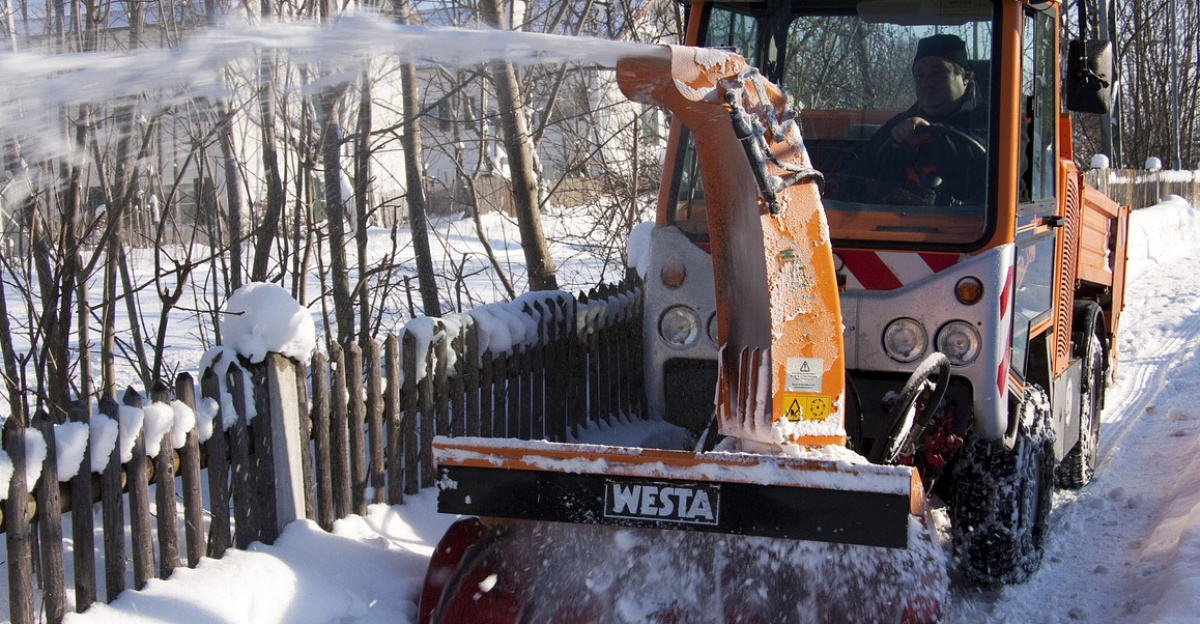 snow thrower, clearing snow, winter, winter service, screw conveyor, fan, blow, equipment, metal, service, rooms, accessible, shoveling, snow thrower, snow thrower, snow thrower, snow thrower, snow thrower, clearing snow, clearing snow, clearing snow, screw conveyor, screw conveyor, screw conveyor, fan