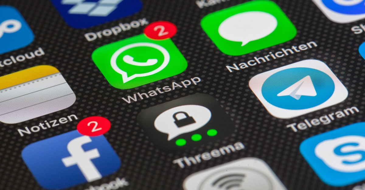 internet, whatsapp, smartphone, communication, phone, networking, app, chat, mobile, networked, global, iphone, ios, make a phone call, community, social media, multimedia, web, instant messenger, touch screen, threema, imessage, telegram, social network, write, messenger, media, social, whatsapp, whatsapp, whatsapp, app, iphone, social media, social media, social media, social media, social media