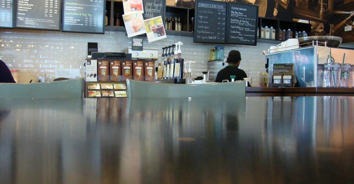 cafe starbucks coffee restaurant counter diner coffeeshop shop breakfast morning cafe starbucks starbucks starbucks starbucks starbucks restaurant diner diner