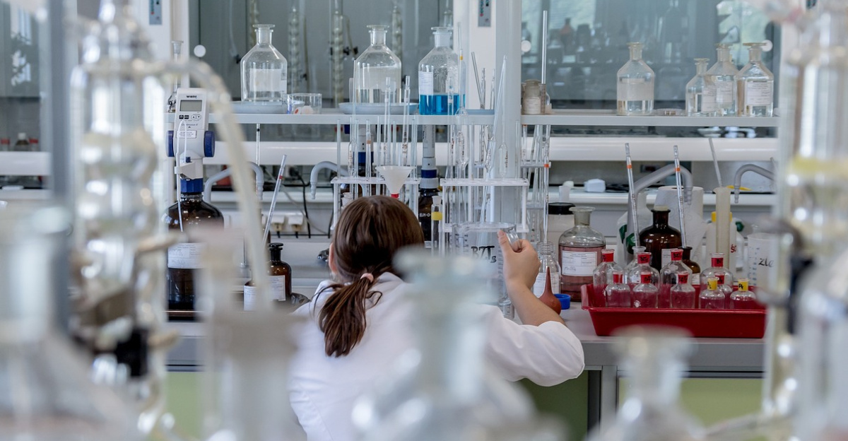 chemist, laboratory, analysis, chemistry, research, woman, female, girl, laboratory, laboratory, laboratory, laboratory, laboratory, chemistry, chemistry, research, research