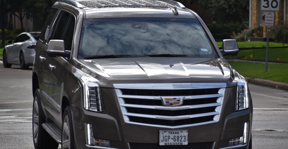 cadillac escalade suv car luxury car automobile car wallpapers vehicle