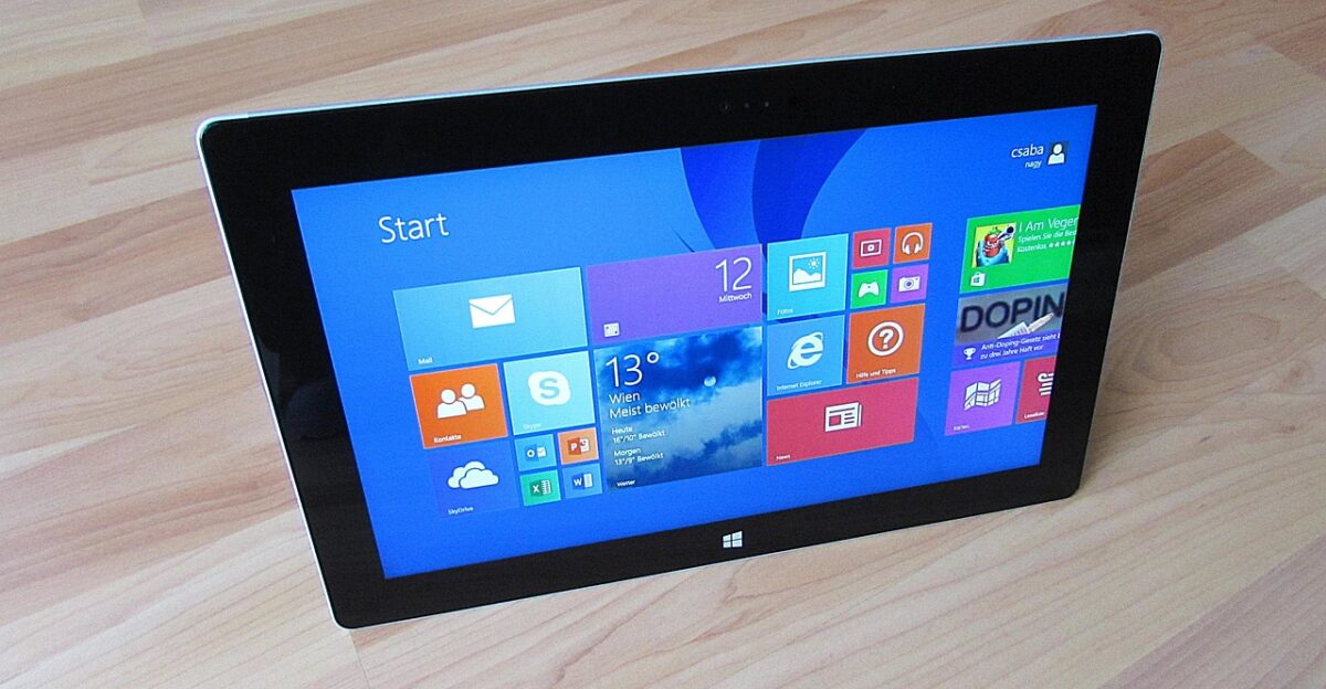 tablet pc tablet touch screen microsoft surface mobile computer media multimedia microsoft microsoft microsoft microsoft microsoft