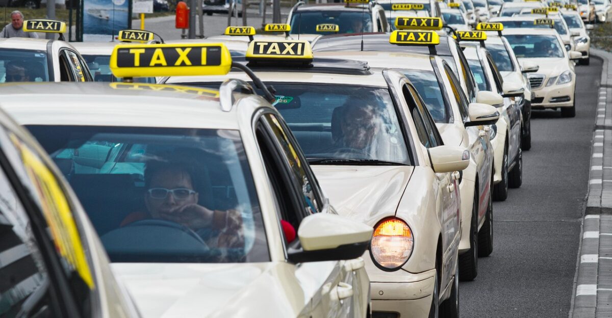 taxi traffic jam strike traffic vehicles chaos taxi taxi traffic jam traffic jam traffic jam traffic jam traffic jam