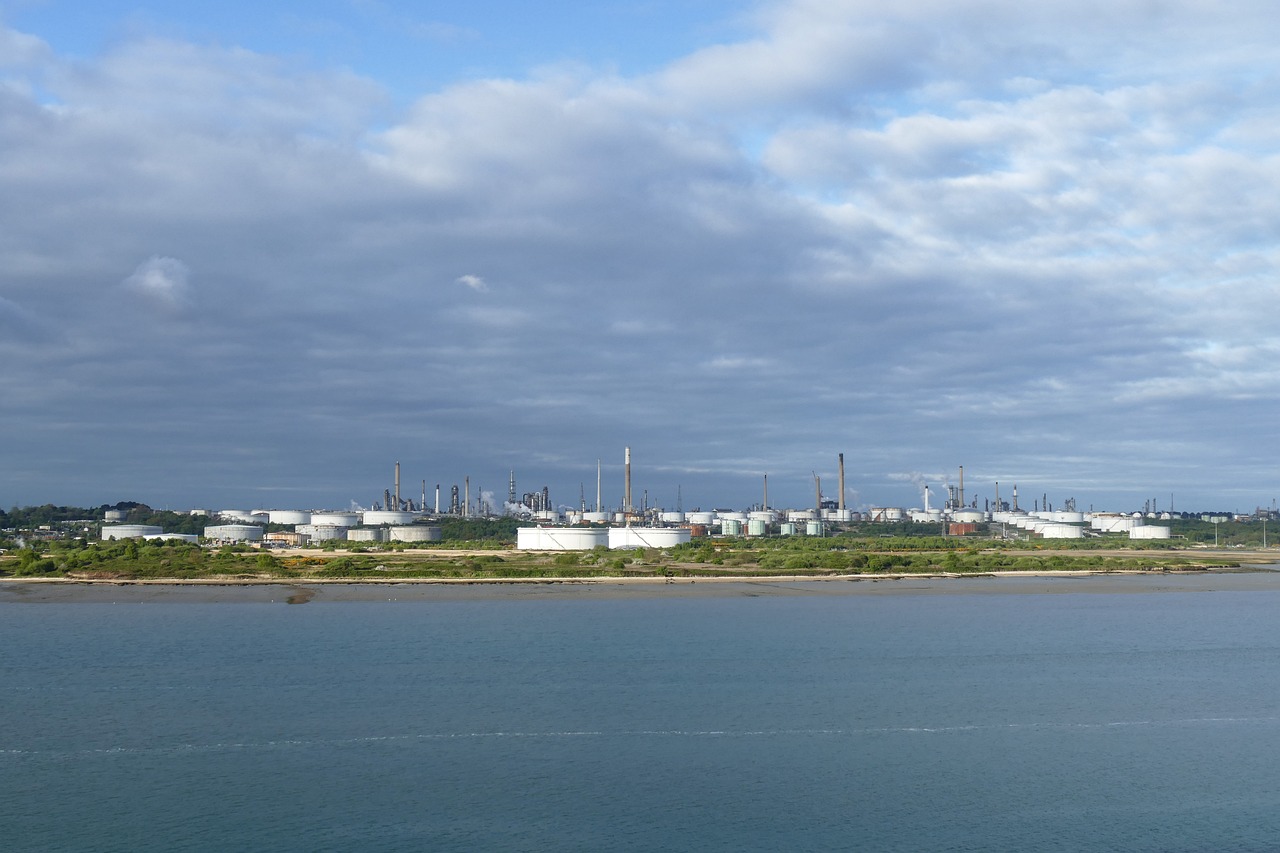 refinery oil refinery oil industry mineral oil refinery refinery oil refinery oil refinery oil refinery oil refinery oil refinery mineral oil