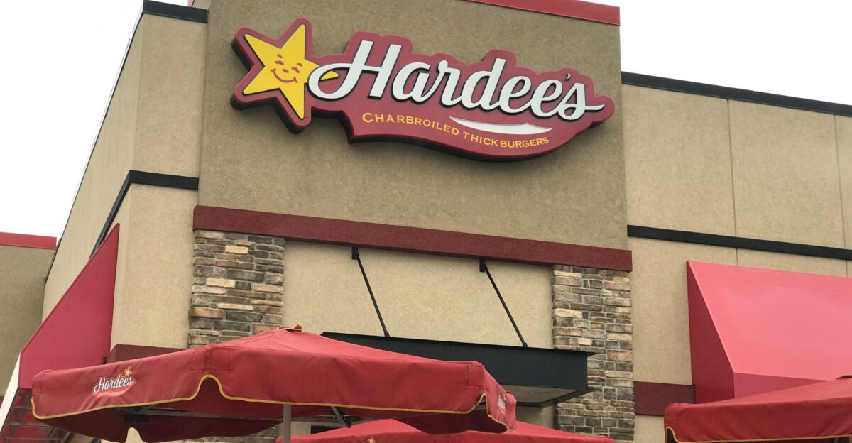 Hardee s on Calumet Avenue in Manitowoc WI shortly before closing permanently