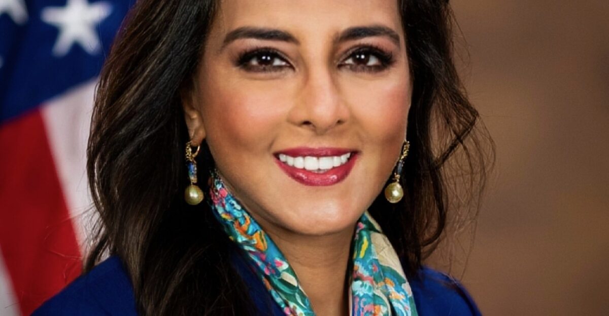 Official portrait of Assistant Attorney General for the Civil Rights Division Harmeet K Dhillon