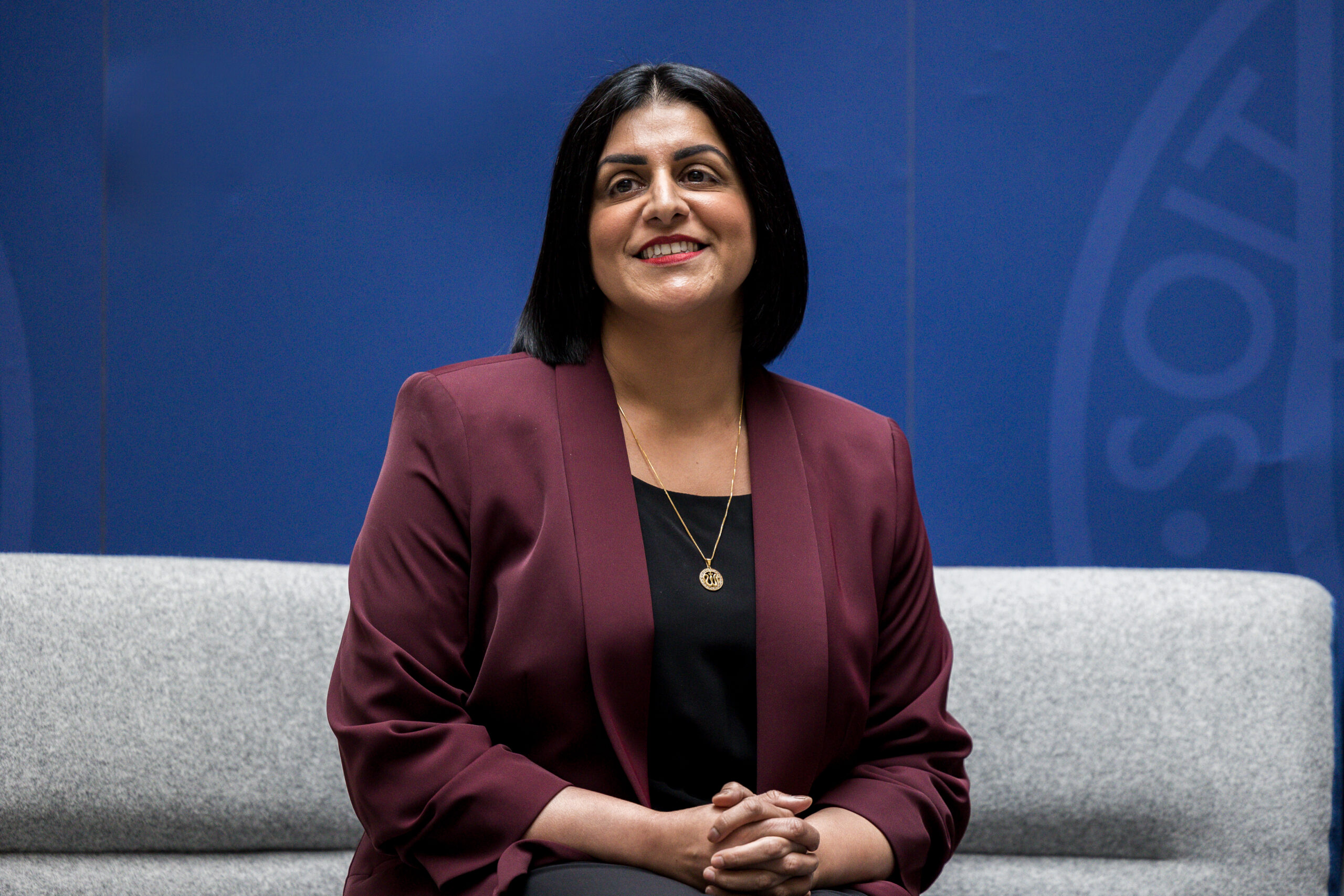 09 2025 London United Kingdom Home Secretary Shabana Mahmood addresses Home Office staff in 2 Marsham Street alongside Permanent Secretary Dame Antonia Romeo Picture by Andy Taylor Home Office