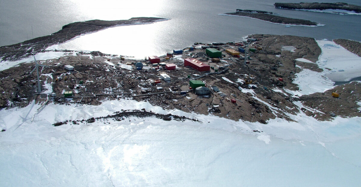 Australian Antarctic Territory - Australian Antarctic Program