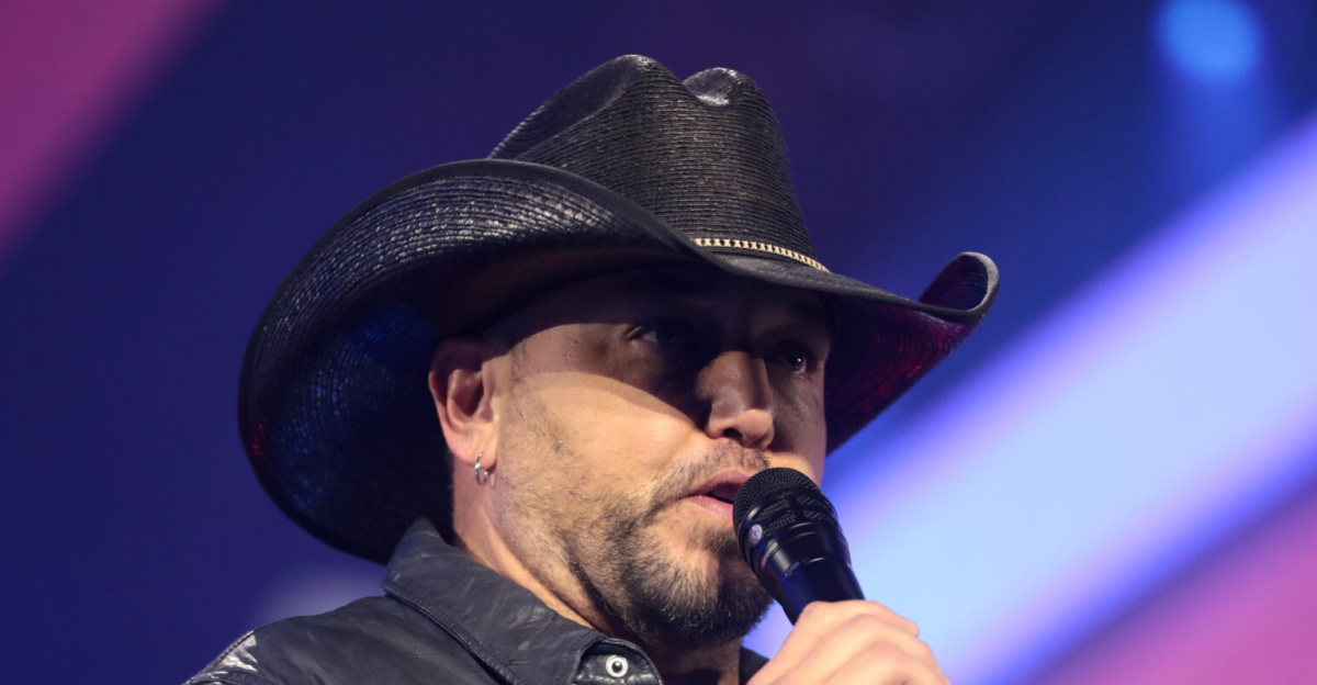 Jason Aldean speaking with attendees at the 2022 AmericaFest at the Phoenix Convention Center in Phoenix, Arizona.
