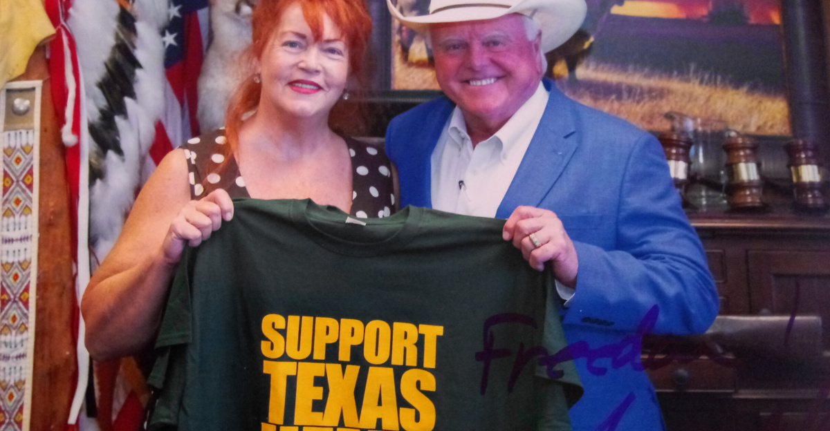 June 2019 meeting between Kathryn Mullen and Texas Agriculture Commissioner Sid Miller
