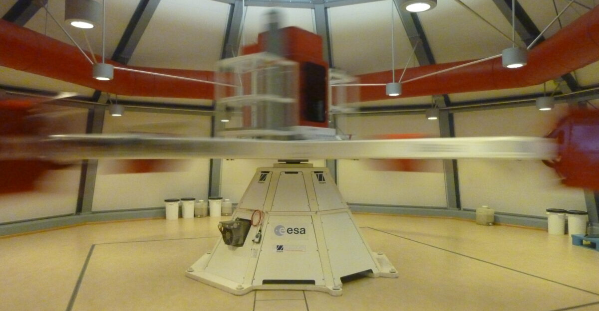 Large diameter centrifuge in Life Support Laboratory at ESTEC