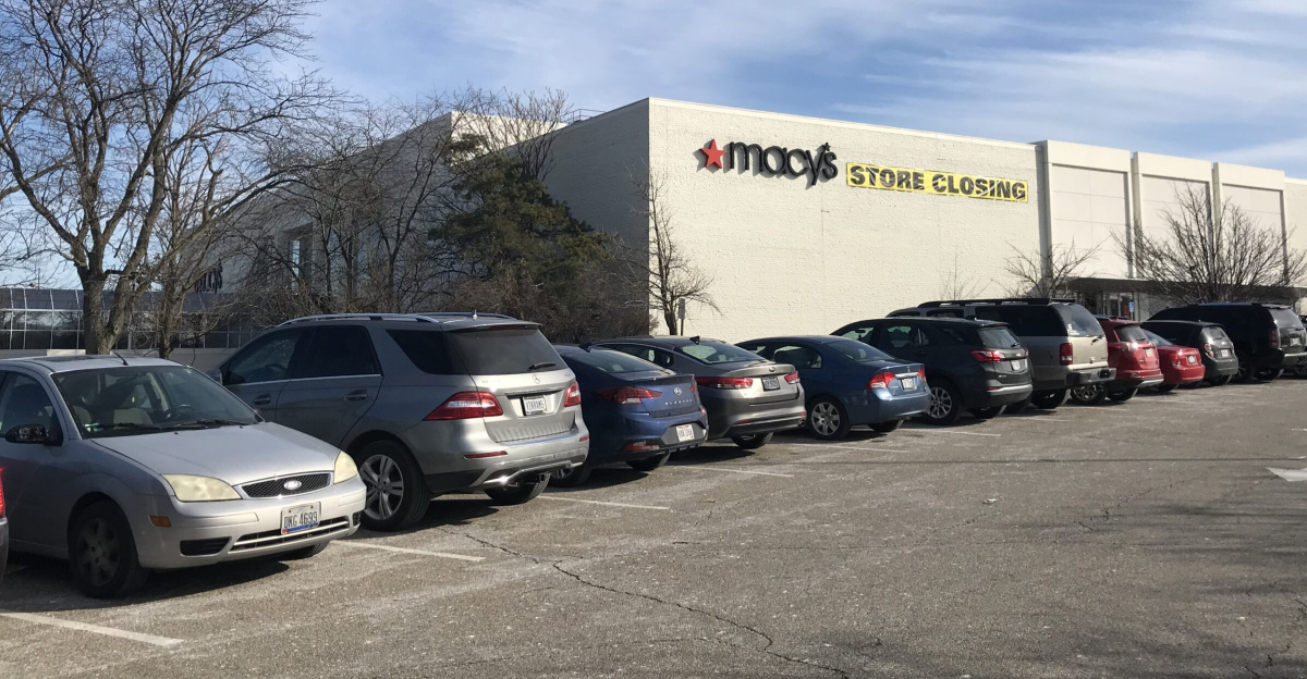 The Macy’s closes in 2021.