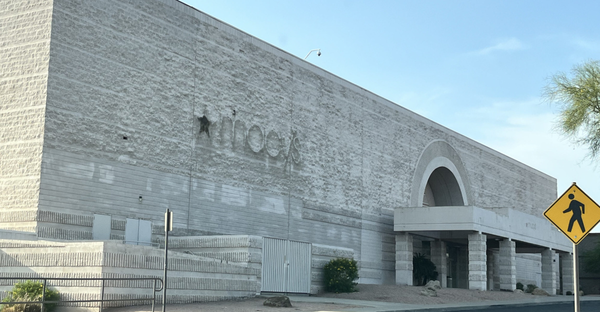 Macy's a week after closure. Sinage removed leaving a 'Label Scar.' This store was on the list of 2025 closures. It was the only one from Arizona on the list.