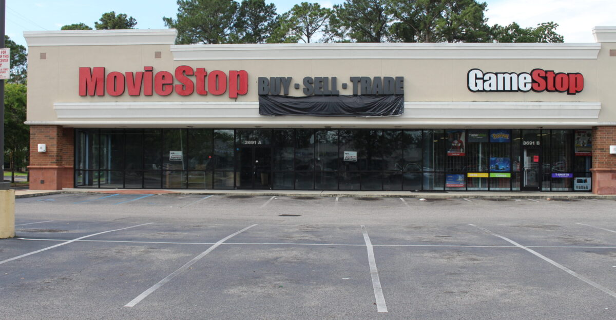 MovieStop GameStop 3691 Airport Blvd Mobile Mobile County Alabama
