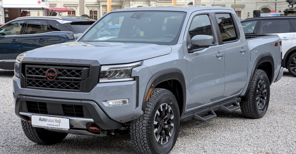 Nissan Frontier D41 Pro-4X at Automesse Ludwigsburg 2022