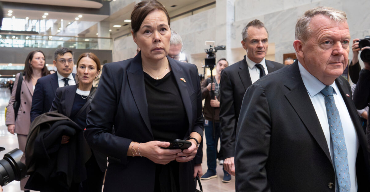 European troops arrive in Greenland as talks with US highlight