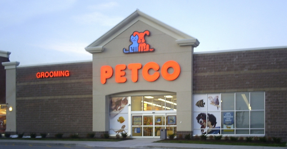 Petco store Lewiston Maine