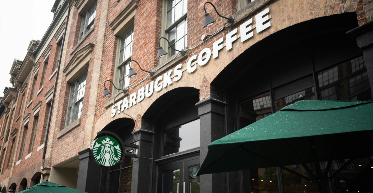 Starbucks Coffee building during daytime