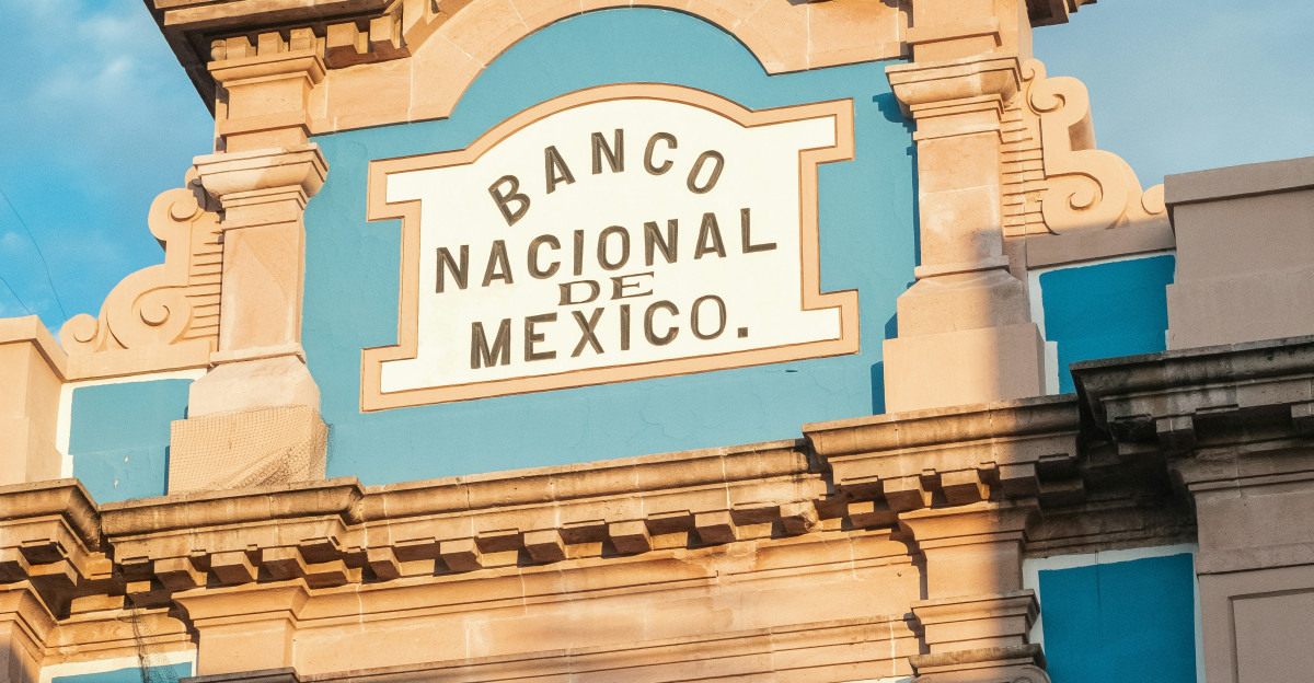a building with a sign that says sanco national mexico