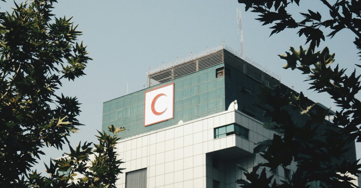 A building features a red crescent symbol