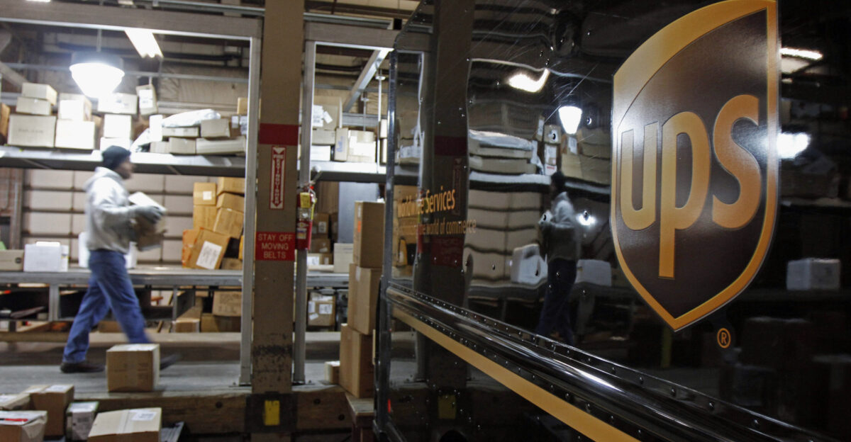 Shipping giant UPS to cut more than 300 jobs in North Portland - OPB