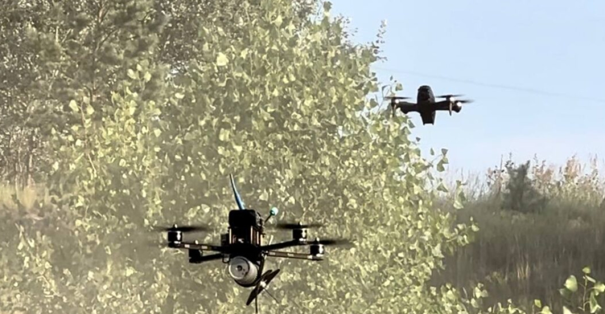 Ukrainian 25th Sicheslavska bde showing their improvised FPV strike drones