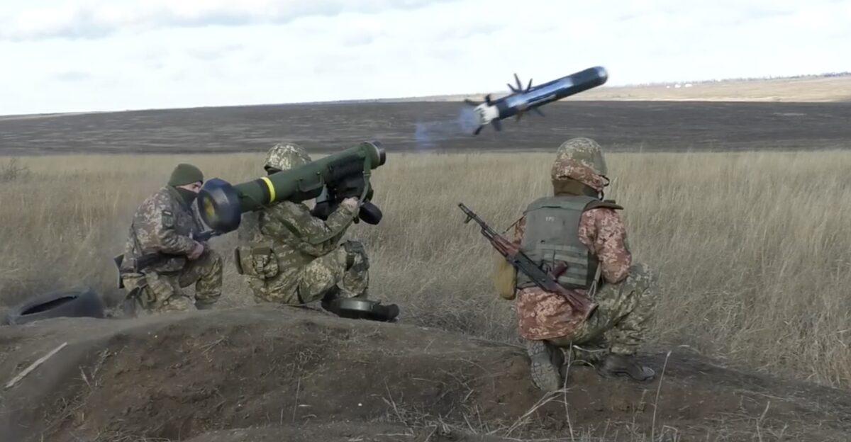 With small portable weapons Ukraine s fighters keep Russia at
