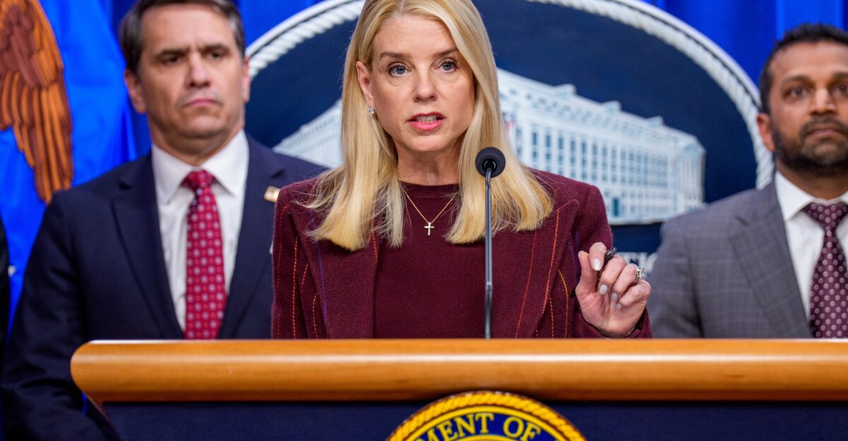 Lawmakers threaten Attorney General Bondi with contempt over