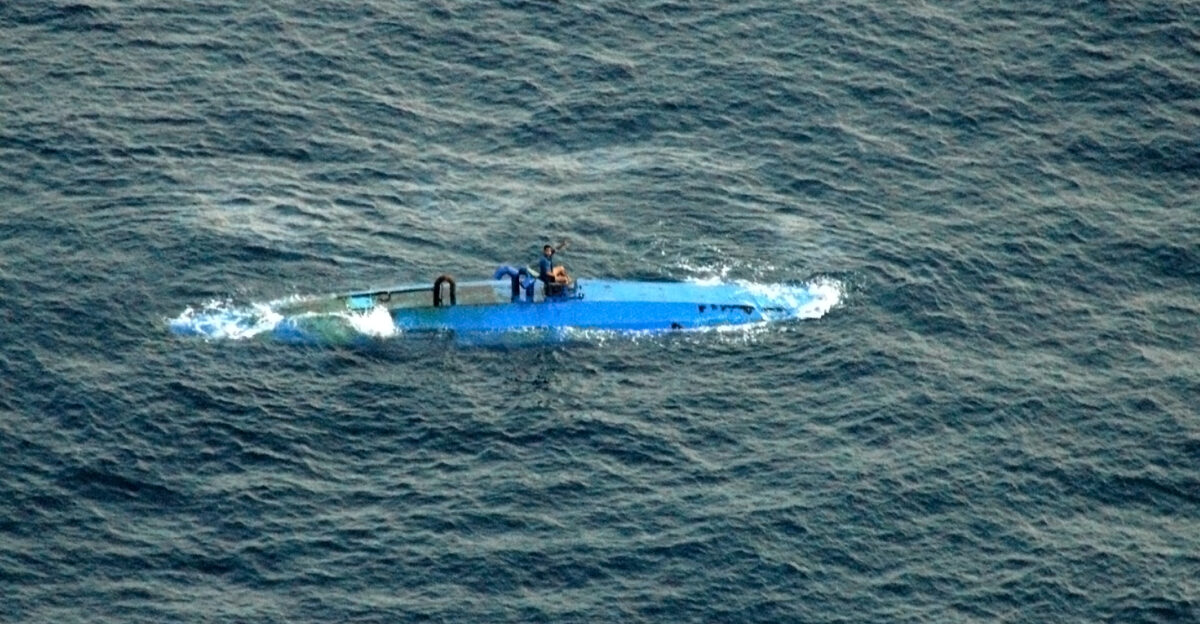 PACIFIC OCEAN Aug 19 2007 - Coordination between U S Coast Guard Homeland Security Customs and Border Protection and crews from a U S Navy P-3C Orion and the frigate USS Dewert FFG 45 resulted in the seizure of an estimated 352 million of cocaine during an interdicted and boarding operation on a self-propelled semi-submersible vessel in the Eastern Pacific Sunday Aug 19 Photo courtesy U S Customs and Border Protection RELEASED